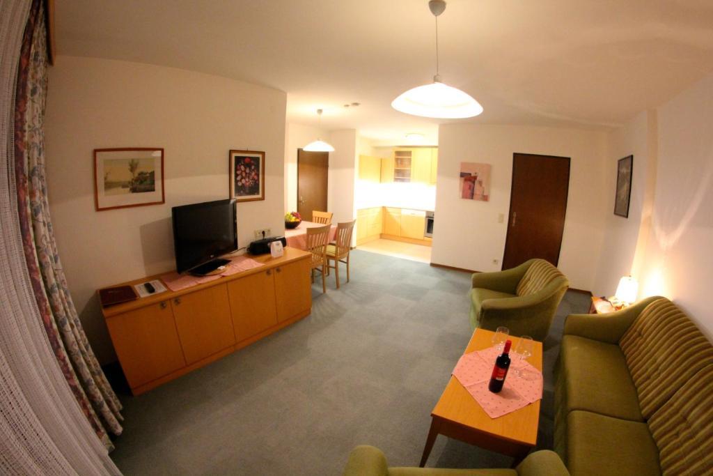 Ferienappartements Heinzle - Ihr Ferienresort Sankt Jakob in Defereggen Rom bilde